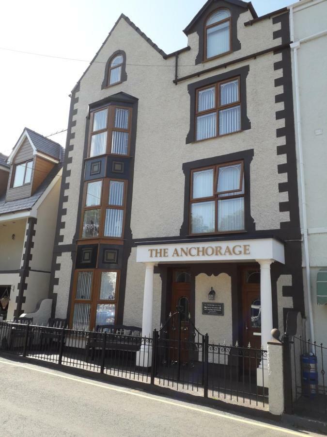 ホテル The Anchorage Amlwch エクステリア 写真